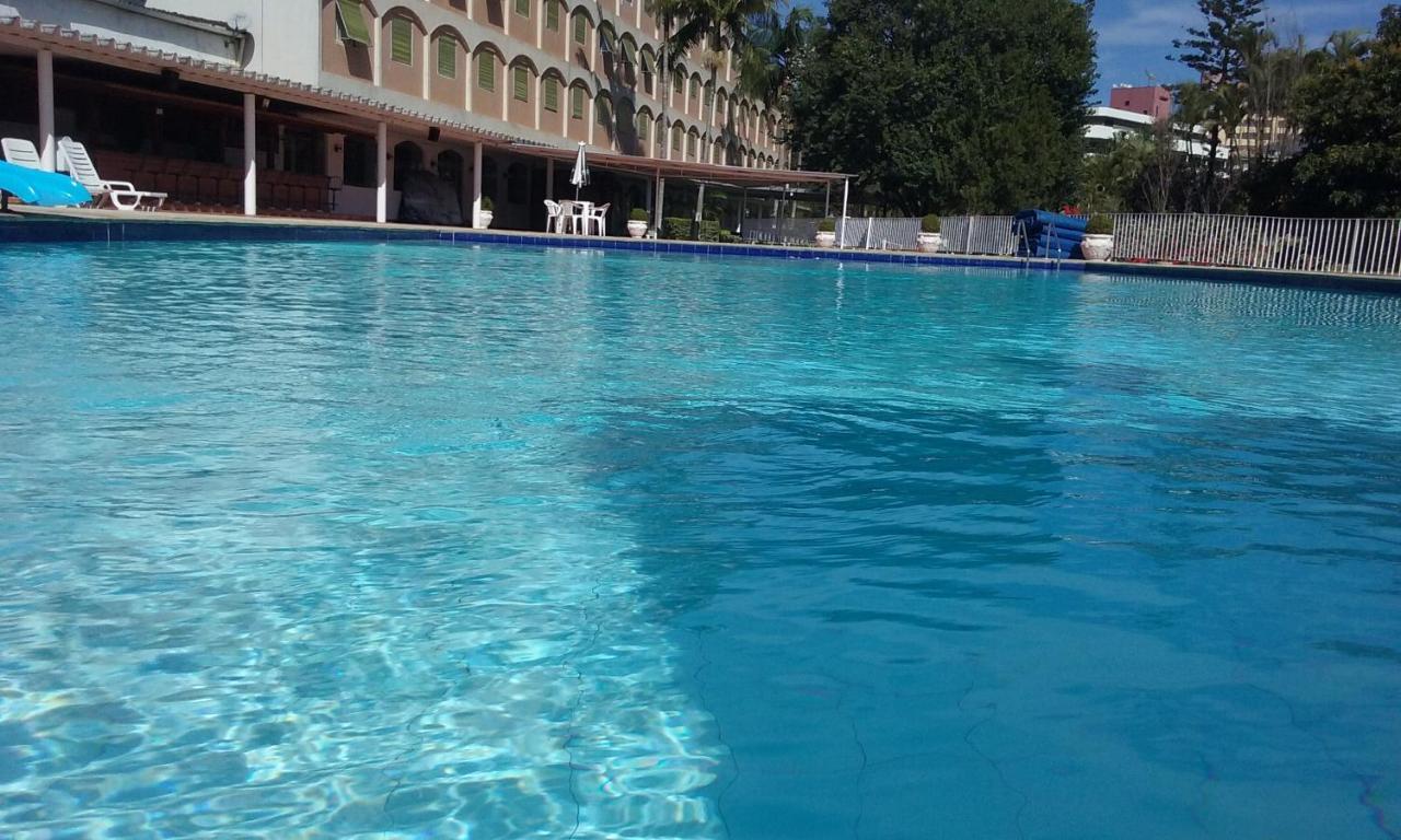 Flat Cavalinho Branco - Vista Do Lago E Piscina Aquecida Águas de Lindóia Buitenkant foto